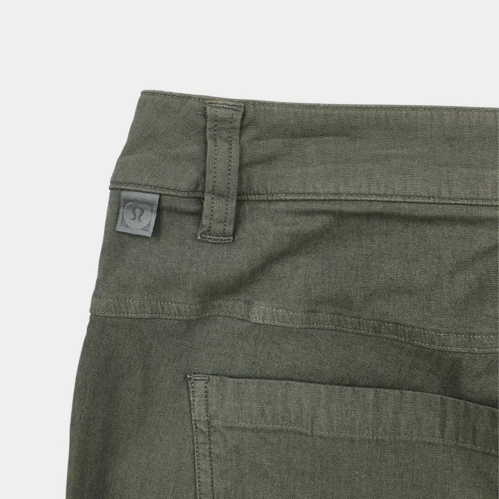 Lululemon ABC Pant Slim Fit Olive Green Mens 34 Tech Cotton Blend Chino Trousers